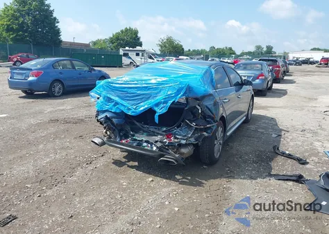 2016 Hyundai Sonata Sport z USA, uszkodzony, nr VIN 5NPE34AF0GH289126